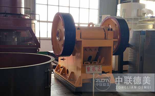 方箱式破碎机哪里好,哪里有卖的？