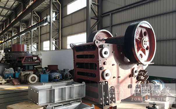 圆锥破碎机调大小怎么调