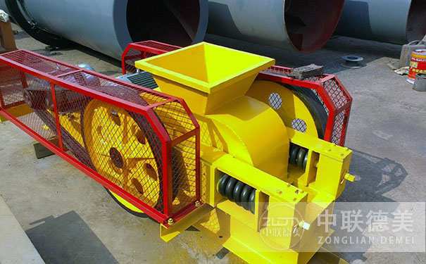 对辊式破碎机